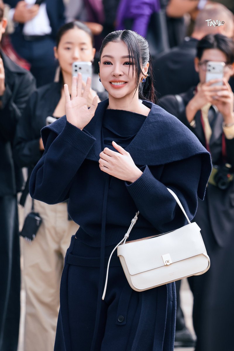 kasontam0k's tweet photo. The Queen @malisorn00 

#Ferragamo
#FerragamoSS27
#FerragamoXFaye
#FayePeraya
#ฝ้ายพีรญา https://t.co/0bJshSwf9a