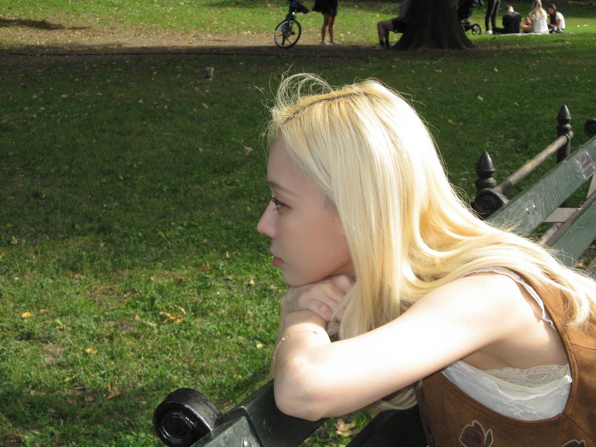 aespa_official's tweet photo. 가로!

#aespa #æspa #에스파
#WINTER #윈터 https://t.co/2WM9aTIuhE