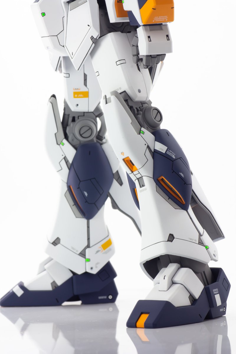 _MEGANEX's tweet photo. #自慢の脚を見せよう
EGνガンダム https://t.co/7Wkt9RLnUU