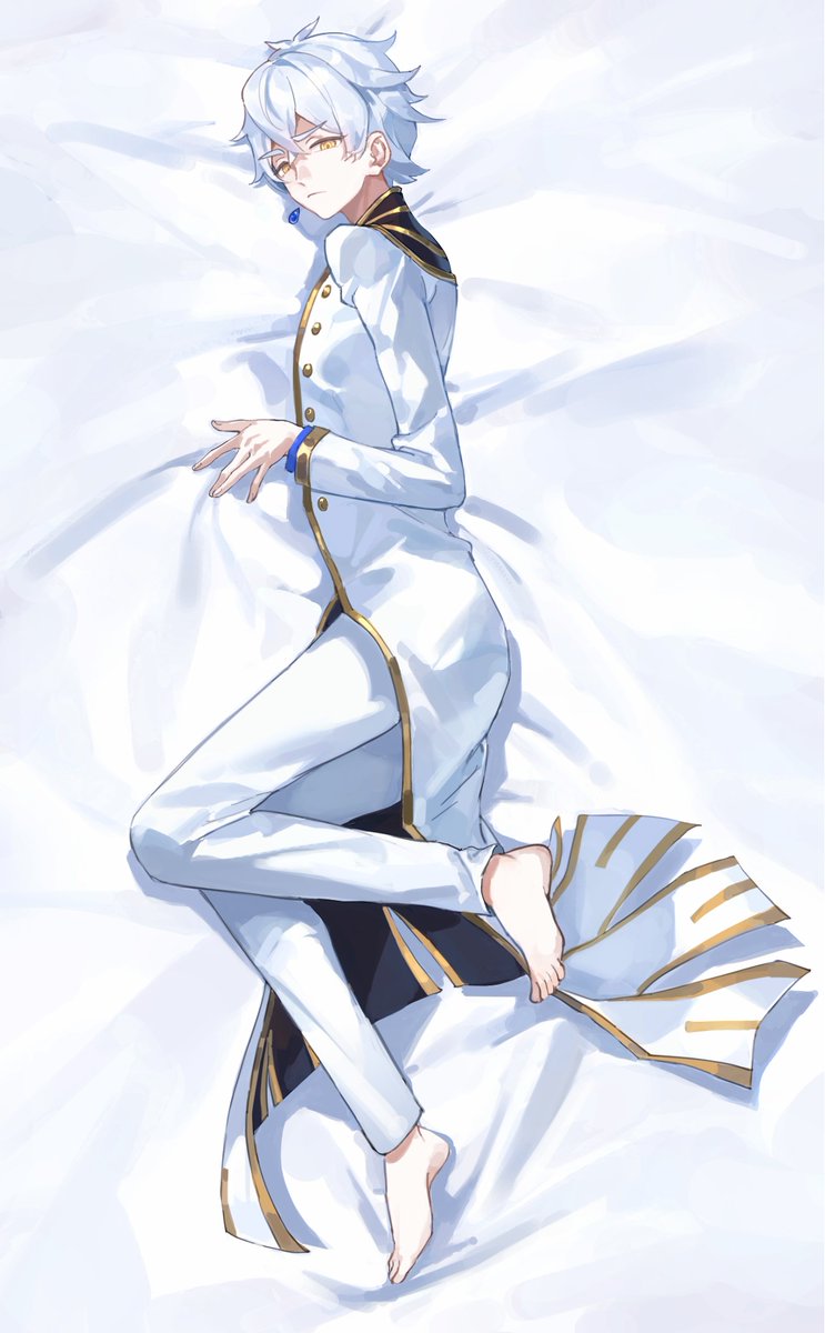 MGYJPNUpAXiv2EB's tweet photo. #rezero
#リゼロ
绘制雷古勒斯先生的抱枕中，背面怎么画还没想好，想画点色气的动作 https://t.co/FLSpAH3iYB