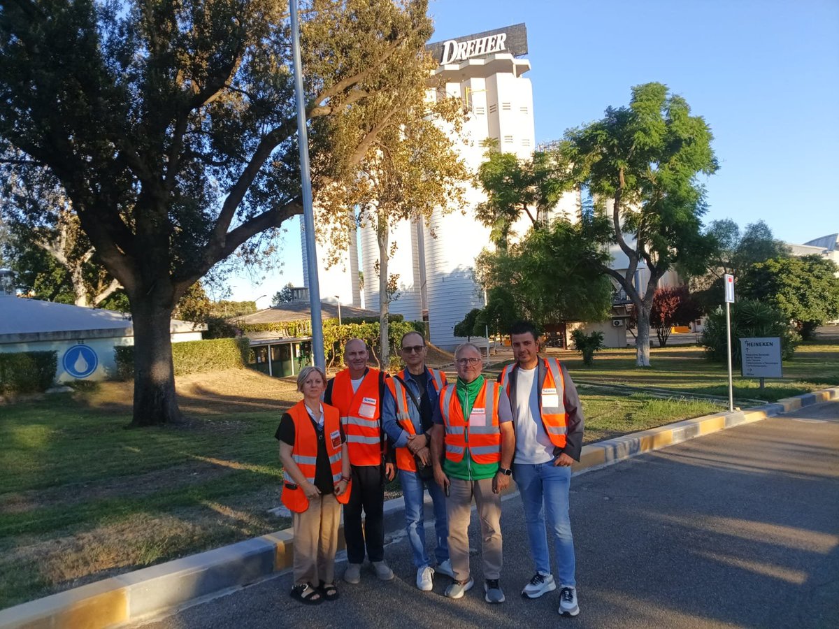 FaiCislTaBr's tweet photo. Settimana intensa con Lorenzo Catani, tra visite in aziende agricole, forestazione, pesca, mitilicoltura e agroalimentare, incontri con lavoratori e formazione sul ruolo della FAI CISL. Un percorso ricco di esperienze nei territori di Taranto e Brindisi. https://t.co/ZqTDUfLhRa