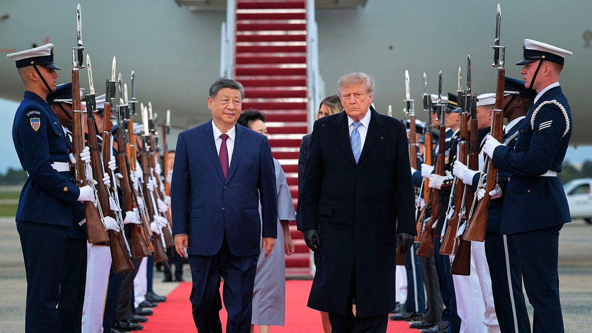 foxnewspolitics's tweet photo. President Donald Trump hosted Chinese President Xi Jinping in Washington just after signing a new Greenland security agreement.

The pact, once in force, would expand the U.S. military position in Greenland while restricting non-NATO military activity and certain sensitive investments there.

The timing put China’s long-running Arctic ambitions — including interest in Greenland’s infrastructure and critical minerals — in sharper focus during Xi’s visit.

Full story here https://t.co/9rW19lSF57