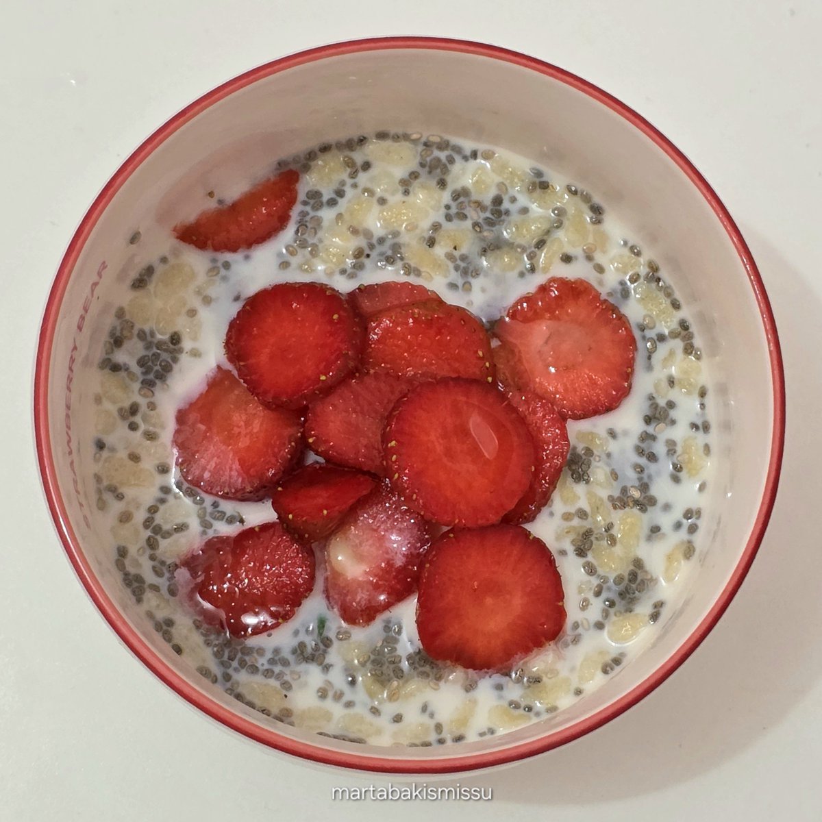 martabakismissu's tweet photo. I DID IT!!! Akhirnya berhasil konsisten konsumsi menu simpel ini selama diet supaya pencernaan lancar...

Tau-tau loss ±15 kg dan perut buncit pun auto kempes 🥹🤏 https://t.co/YpJdAvwwrq