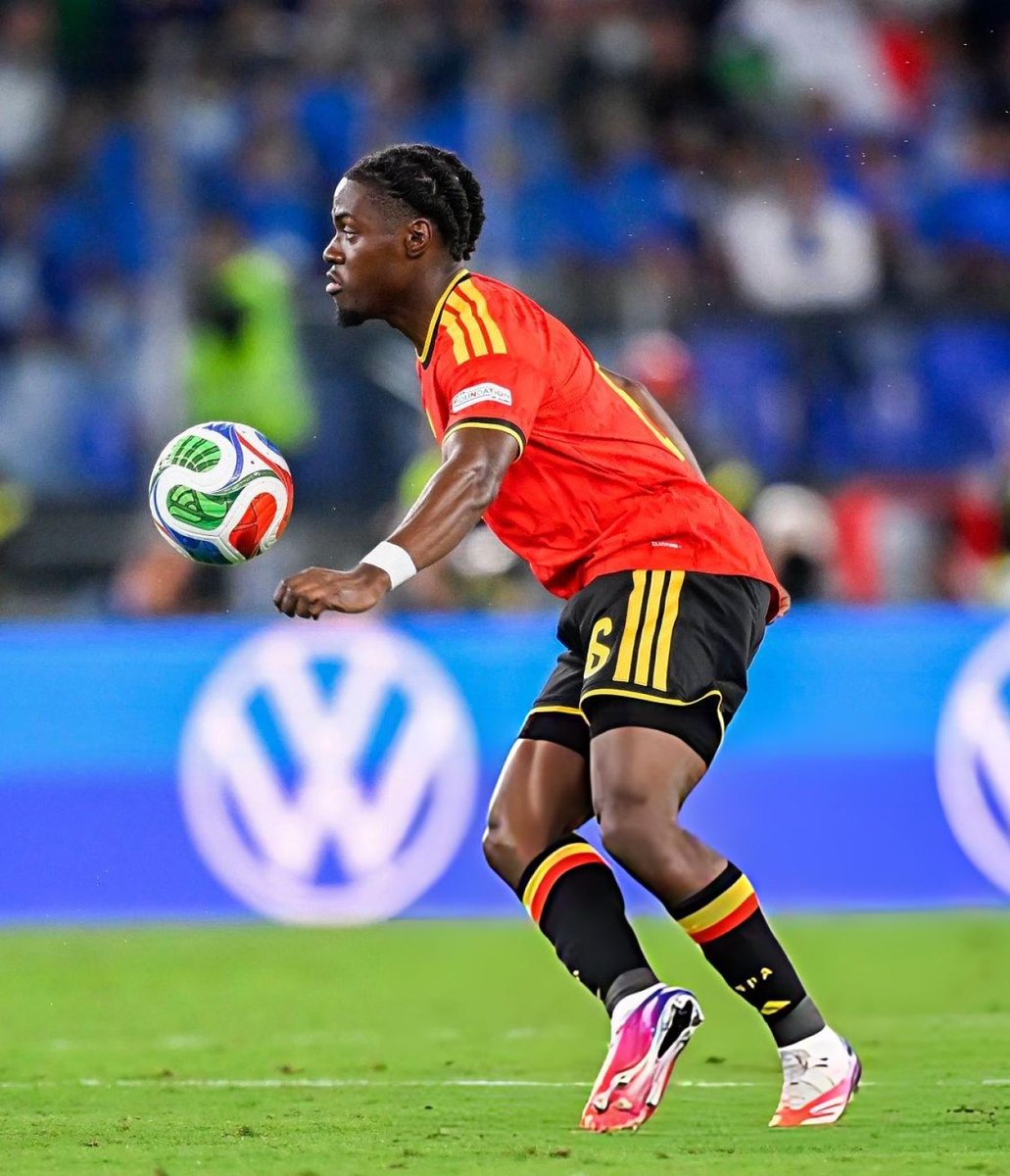 ChelseaInPhotos's tweet photo. Romeo Lavia 🇧🇪🤩 https://t.co/IR9FuYnmLy