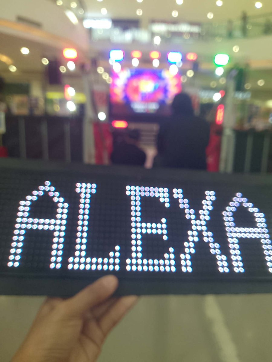 TITANOREENu's tweet photo. Thank you sa ayuda ang dami

ALEXA SA PEÑAFRANCIA
#AlexaIlacad https://t.co/uVRo9Q0NNL