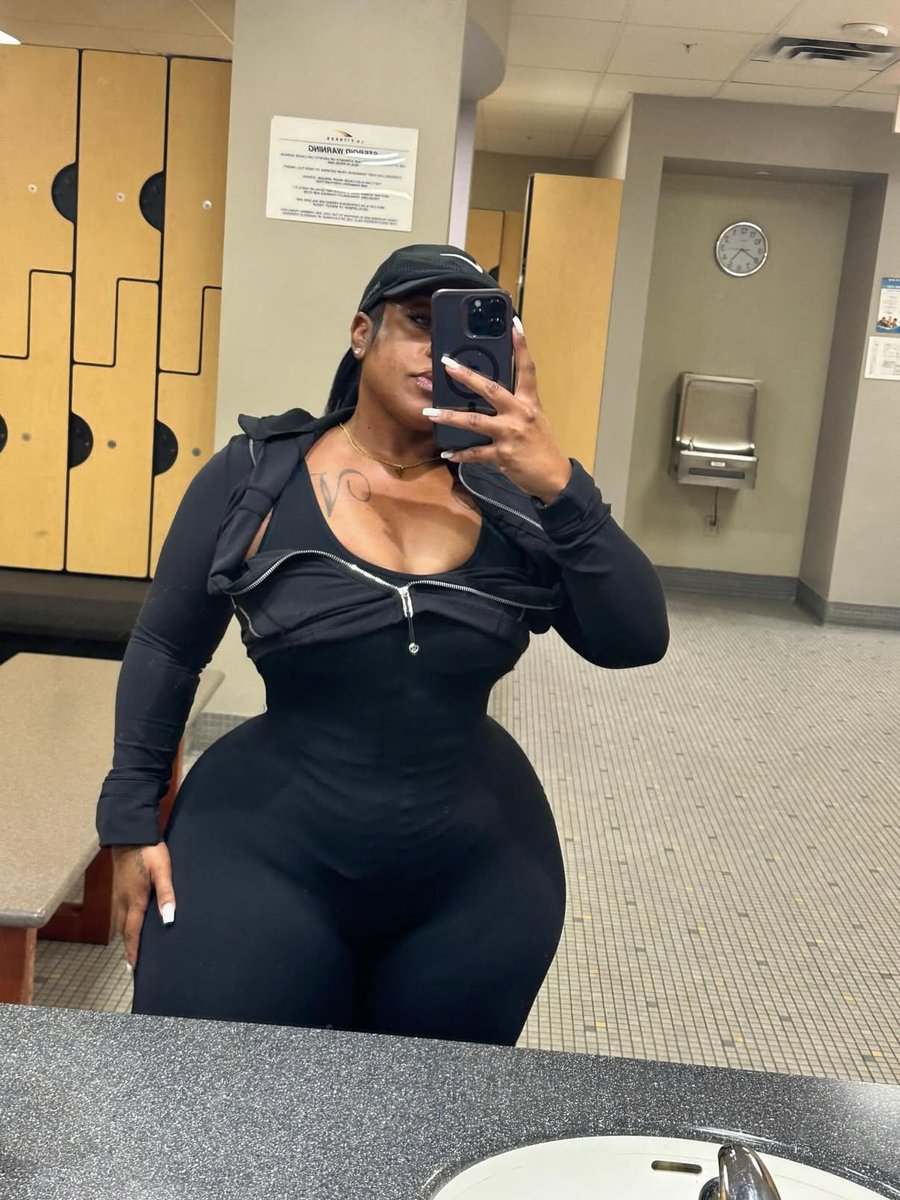 londondagreatt's tweet photo. ๐ช๐พ Gym Day Dump ๐
#gymdump #gymgirls #gymootd #itsthique #physiques https://t.co/rPZt2ktZlW