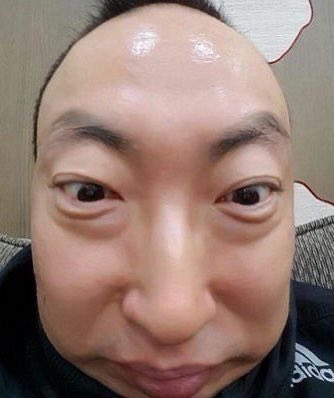Hox__2's tweet photo. 머리를 길ㄹ러 말어 하 어쩌지 https://t.co/reJXkoGGsT