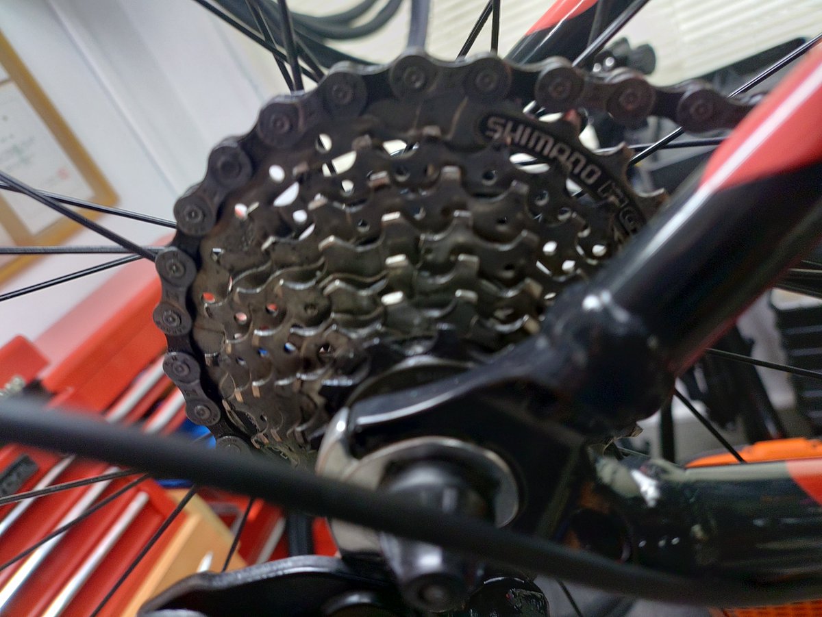 baw12make's tweet photo. 雨天洗車！
是非ご利用くださいm(_ _)m
＃気仙沼　＃ロードバイクメンテナンス　＃MAKE https://t.co/zEWQ8am8Ww