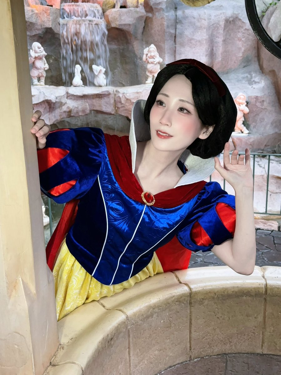Aa_Dda_'s tweet photo. 白雪姫🤍

#Dハロ仮装2026

初プリンセス〜〜〜！

撮影/ぴよすけ https://t.co/3qSfrsgk4i