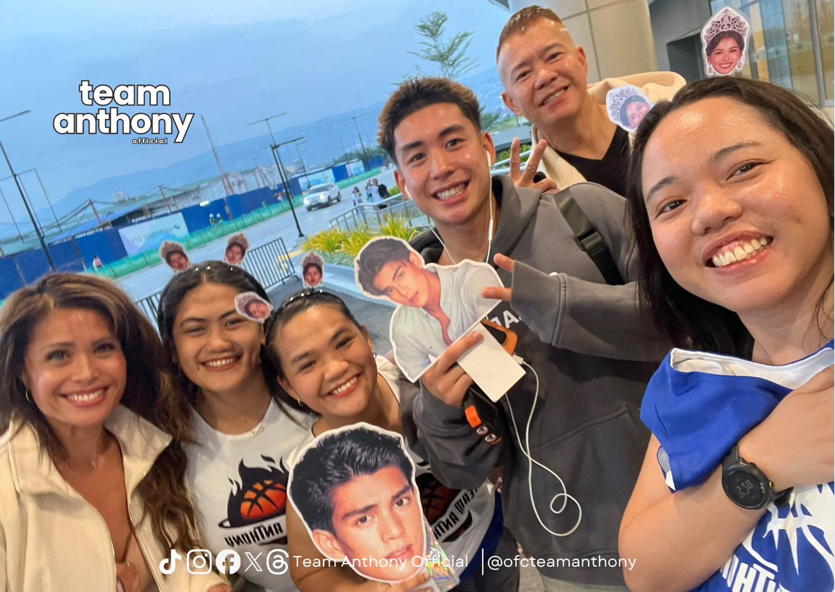 ofcteamanthony's tweet photo. Team Anthony x Family Constantino, united in support! 🥊🔥

All smiles, all heart, and all-out support for Anthony Constantino at the Bida Sa Arena Rematch in Cebu Arena! 🩵

One team. One family. One Anthony.
Laban, Anthony! Laban, LFG!! 👊🏆

#AnthonyConstantino
#BidaSaArena
#TeamAnthonyOfficial