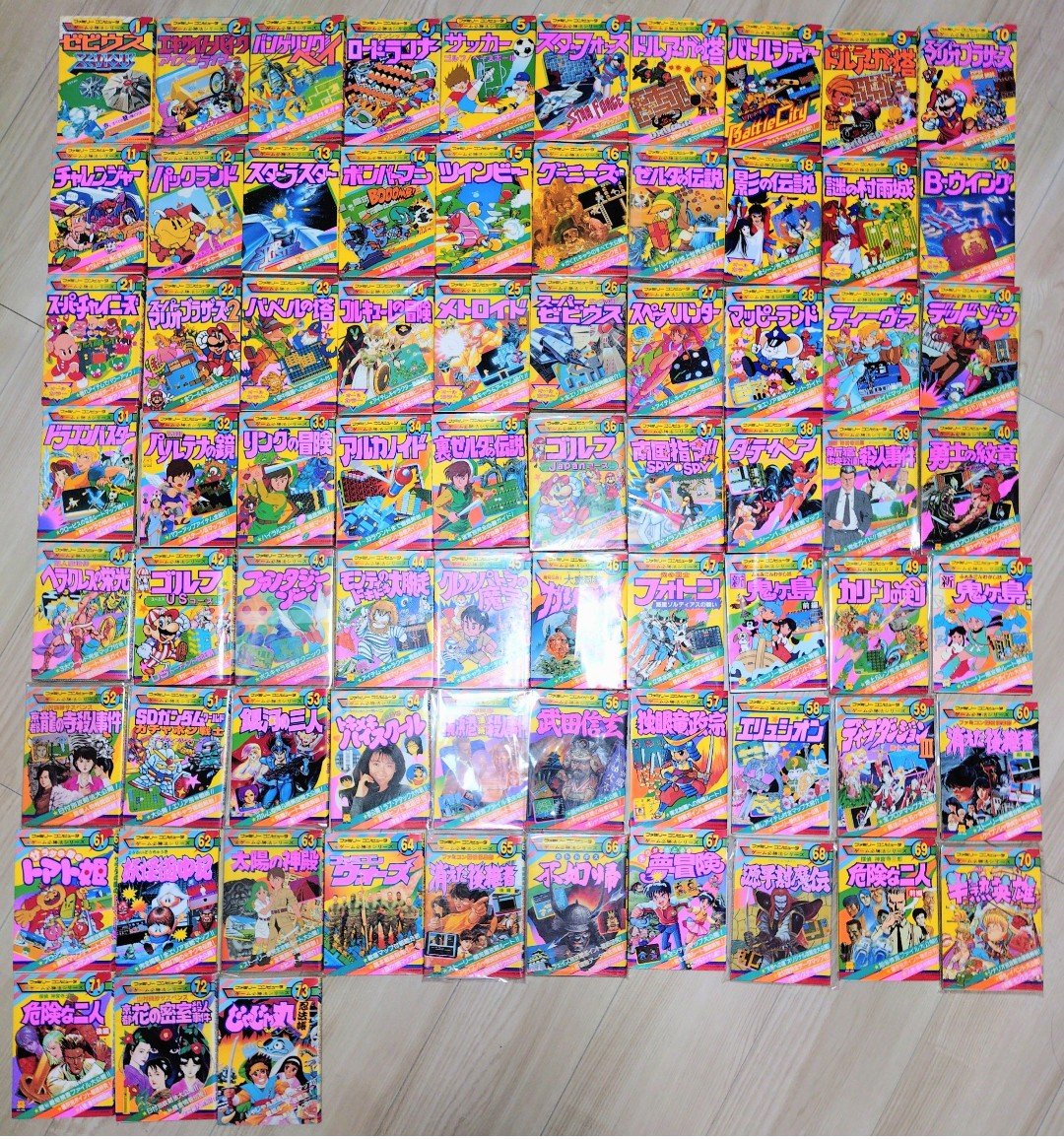 fami_maga2's tweet photo. 【報告】
ケイブンシャのファミコン攻略本！コンプリートへの道（現在73/全73冊）

遂に勁文社のファミリーコンピュータ「ゲーム必勝法シリーズ」攻略本のナンバリング全73冊をコンプリート出来ました。

最後に購入した攻略本は「南国指令！SPYvsSPY」で、収集期間は25年8ヶ月ですが、コンプを意識して真剣に収集したのは4年くらいです。総購入金額は、291,500円。

収集に時間がかかった理由は、最初は1500円以下でしか買わなかったこと。あと状態が表紙のカバーが色褪せてないのが絶対条件で、程度の良いものをで揃えてたからです。

これでファミコン完品ソフト、双葉社と勁文社の攻略本とファミコン関連の欲しいものは全て揃いました。子供の頃の夢が叶い本当に嬉しいです！
#ファミコン #レトロゲーム