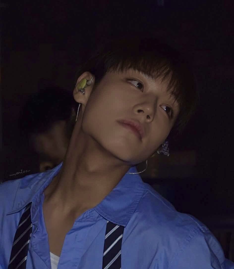 wonwon191's tweet photo. 남자는 깜피 https://t.co/NzgWRUtNm3