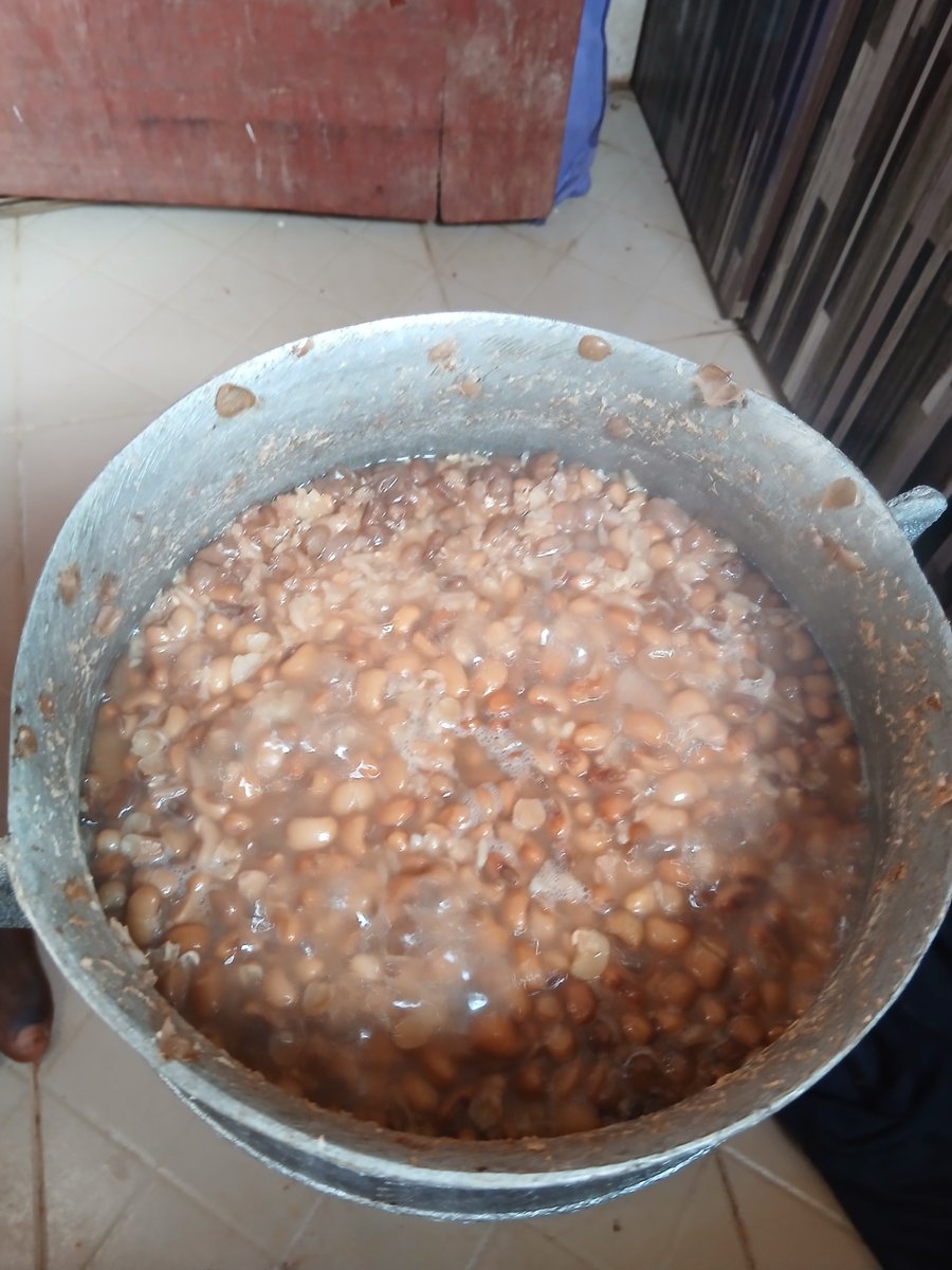 _Lovegeorge's tweet photo. We no dey post am no mean say we no dey chop am anymore https://t.co/jDa8ChcdSz