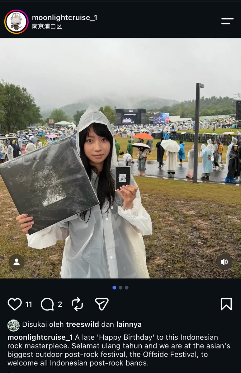 kolonigigs_'s tweet photo. Salah satu fans TTATW dari China nih 🇨🇳🇨🇳 

Menurut kabar yang kami terima — vinyl Zaman, Zaman banyak banget yang dipesan dari China.

Kalau tidak salah, ada 50 keping lebih orang di sini yang beli vinyl ini! 🔥 https://t.co/qmwNBztZDb