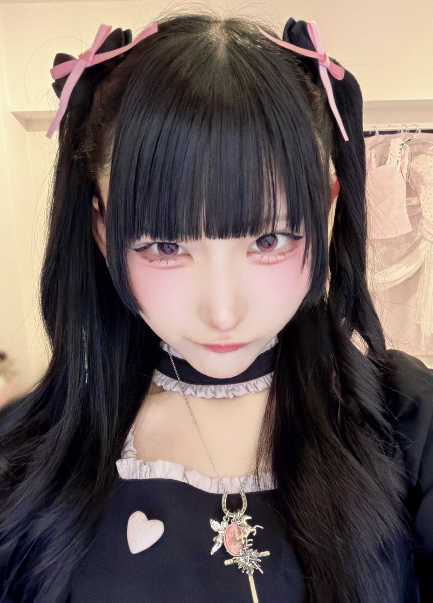 AZATOY_momoka's tweet photo. 君の好きな顔、でしょ♡？ https://t.co/ArBVLXINm3