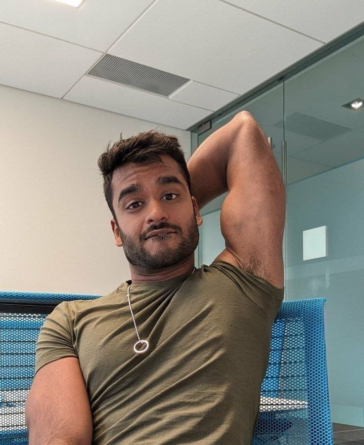 ankie0cs's tweet photo. This sexy latino guy leaks with face 👀 https://t.co/oiufOVWDYF