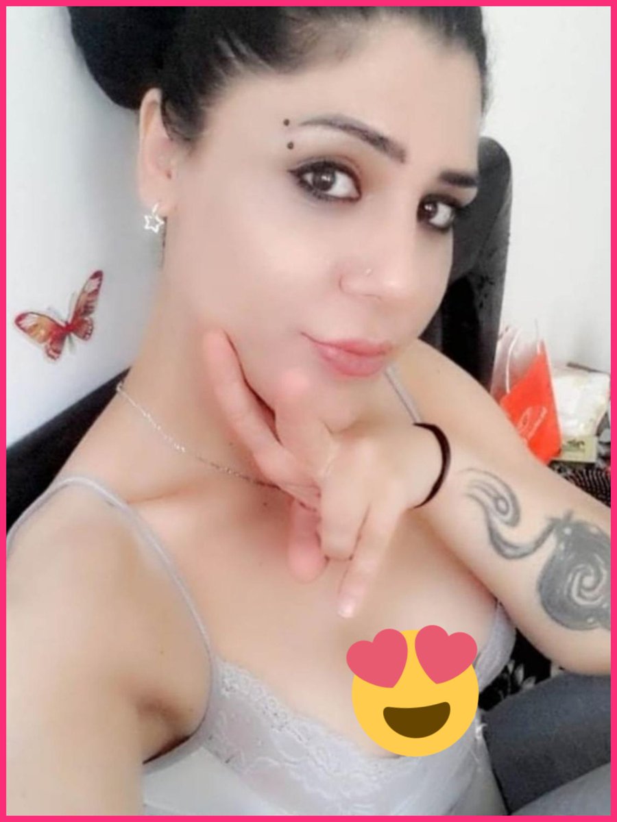 ical_amir22's tweet photo. Ne kadar çok hayal edersen o kadar uzaklasirsin herşey nasipse olsun diyeceksin üzülmemek için.
#bagcilartravesti https://t.co/cop3iVYhkH