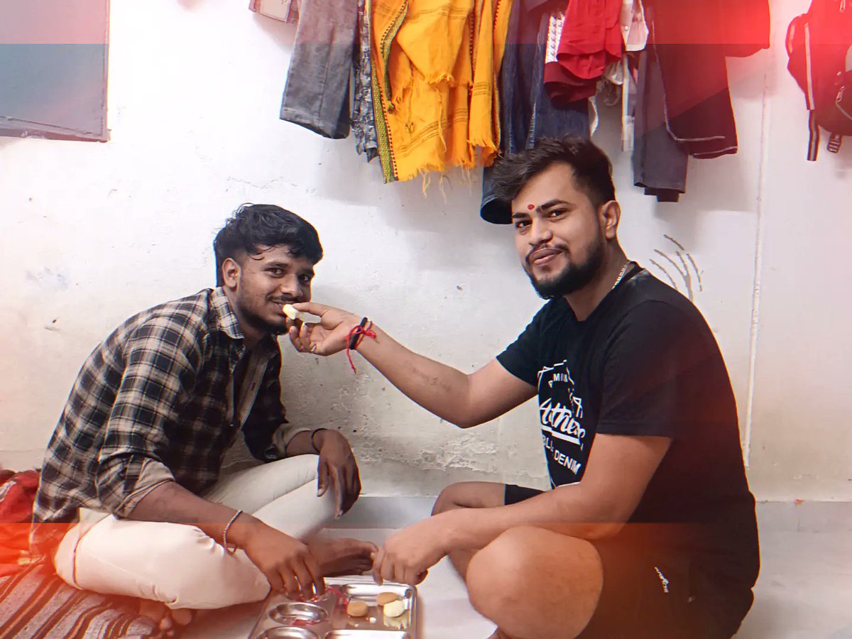 BevAnsarisho's tweet photo. Happy Raksha Bandhan. https://t.co/tb9uxgznKc