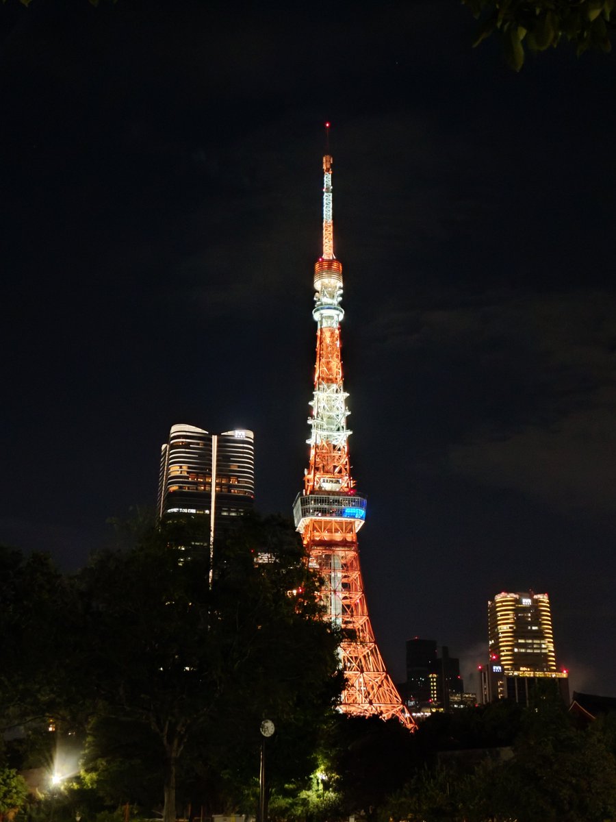 piececrane72's tweet photo. すみません、この垢で報告するのが遅くなりましたが、かねてよりお付き合いしている方と入籍しました✨
これからもよろしくお願いします🙇 https://t.co/6nzf5DDrmX
