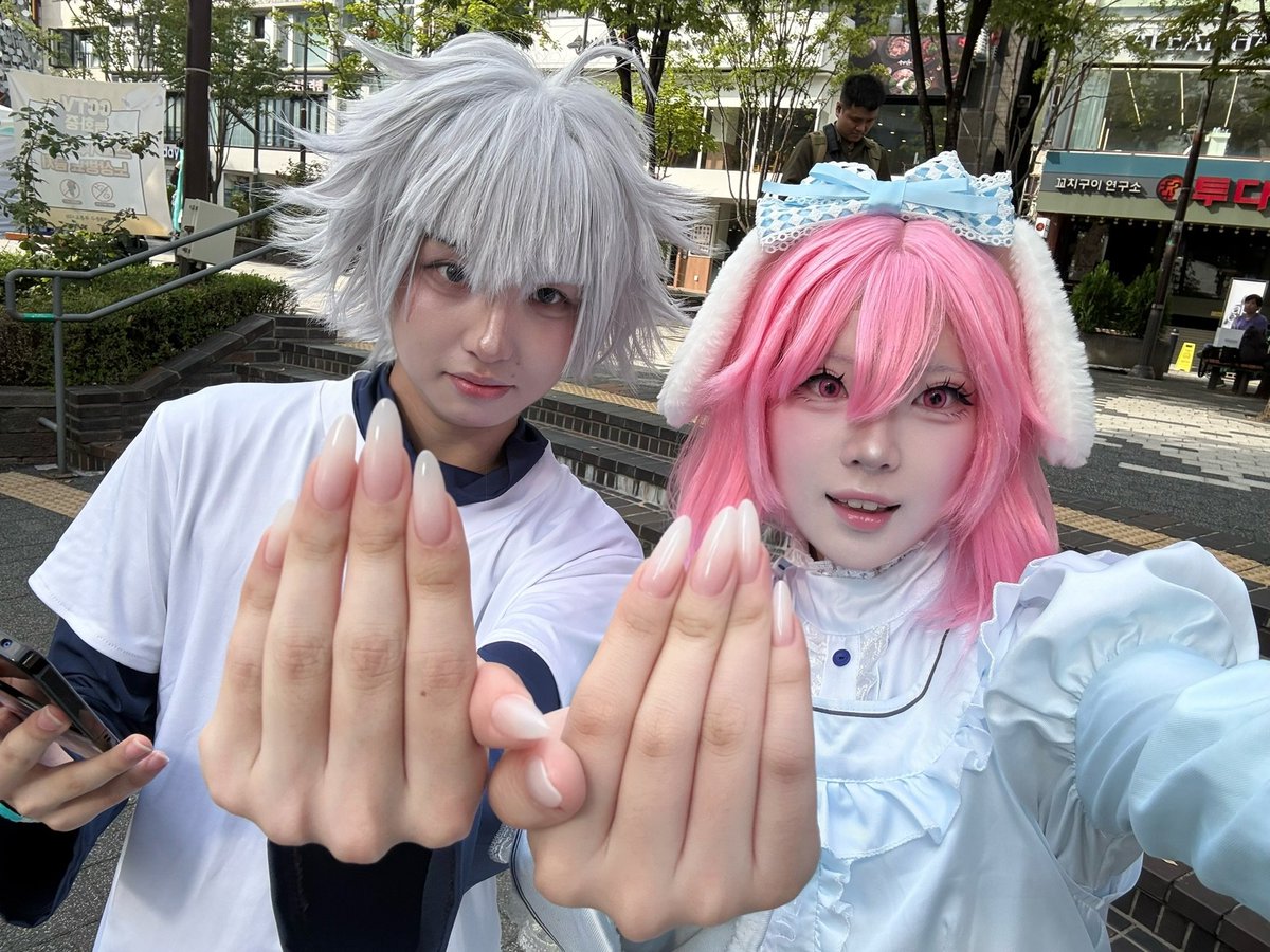 thyzomi7's tweet photo. #cosplay #코스프레 
@chyamu214 여신 챠무님이랑 같이 찍은 키르아 짤!😁 https://t.co/sEhZDfyQf9