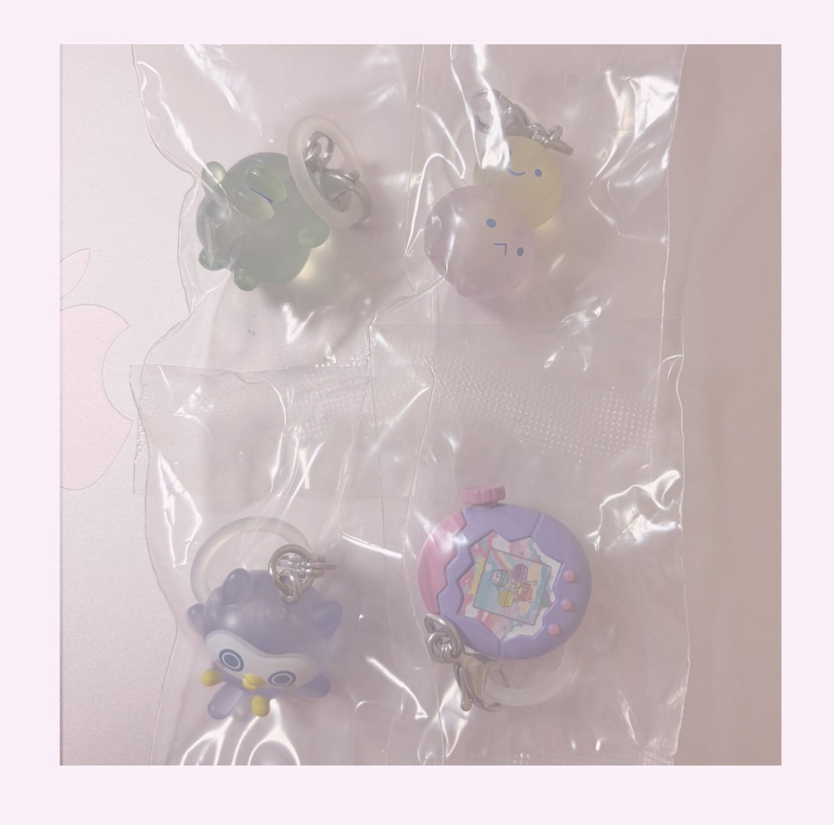 giritori123's tweet photo. 【交換】めじるしアクセサリー
① #名探偵コナン  ② #たまごっち

【譲】画像確認お願いいたします。
【求】画像確認お願いいたします。

同種交換優先。
異種交換、比率違いご相談ください🙇‍♀️

郵送交換のみ。
交換可能な方はDMにてご連絡ください。 https://t.co/Y7QQD82HlS