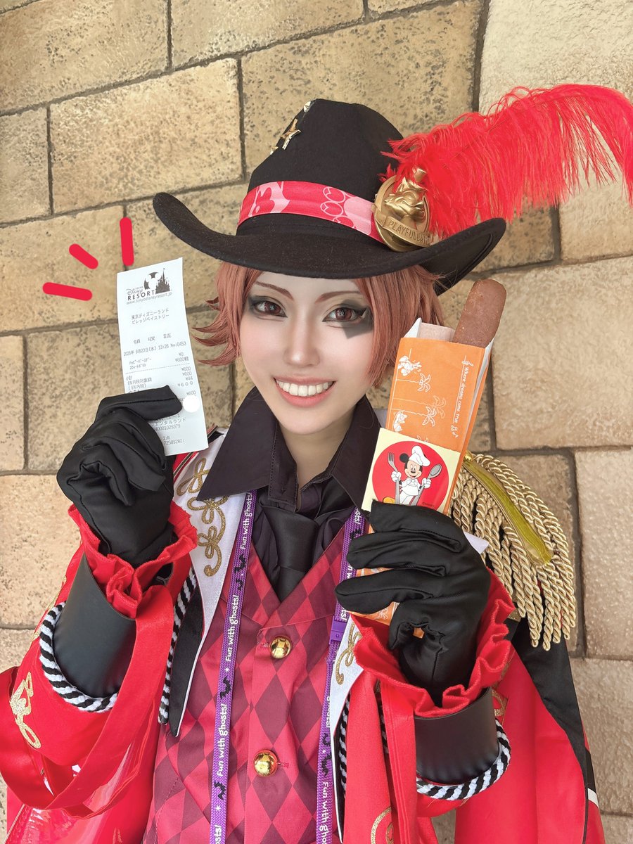 shiho__cos's tweet photo. ←Instagram用                           X用→

#Dハロ仮装2026  #Dハロツイステ https://t.co/36K673MdHF
