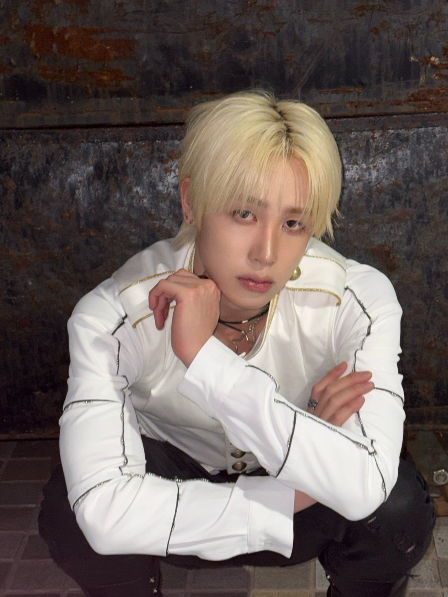 JannaSmi's tweet photo. Hunter on fromm ~ 

#xikers #HUNTER #헌터 #싸이커스 https://t.co/QoKxyrazoq