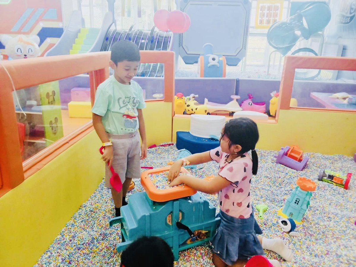 CityMallPh's tweet photo. Kids Paradise is now open at CityMall Northtown Davao City!🤸‍♂️🛝🏀🥳🎈🧸

#CityMallPH #KidsParadise #DavaoCity https://t.co/uQZKltE2pW