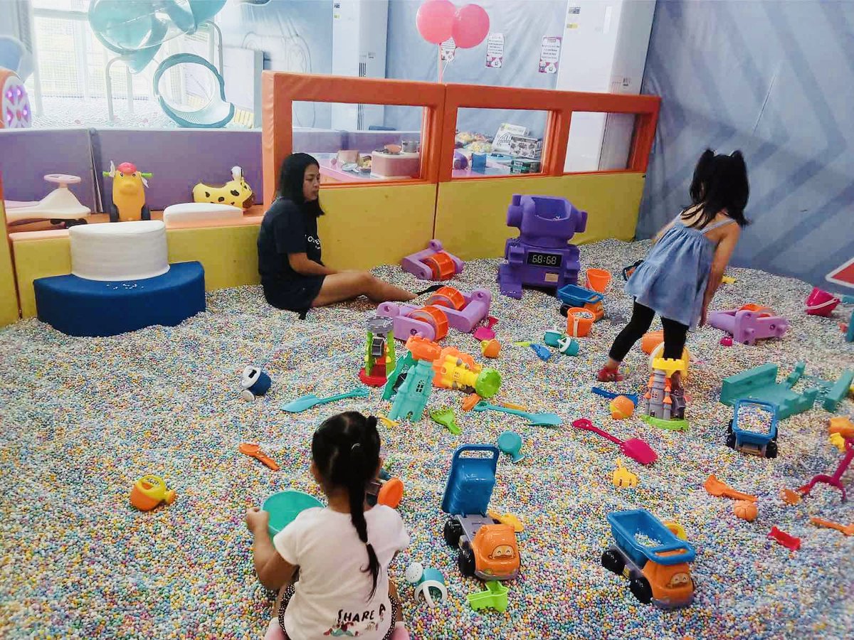 CityMallPh's tweet photo. Kids Paradise is now open at CityMall Northtown Davao City!🤸‍♂️🛝🏀🥳🎈🧸

#CityMallPH #KidsParadise #DavaoCity https://t.co/uQZKltE2pW
