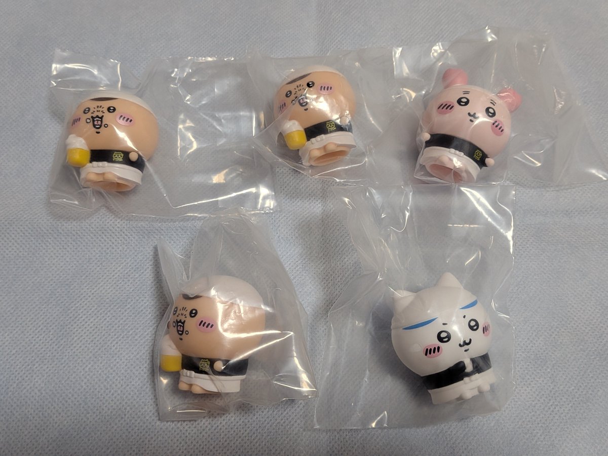 karu_55asce's tweet photo. 【交換】ちいかわラーメン豚 ミニソフビ フィギュア

譲→
ハチワレ、古本屋、くりまんじゅう

求→
うさぎ > モモンガ、ちいかわ

名古屋手渡し、郵送。
よろしくお願いいたします。 https://t.co/C43zfFovuc