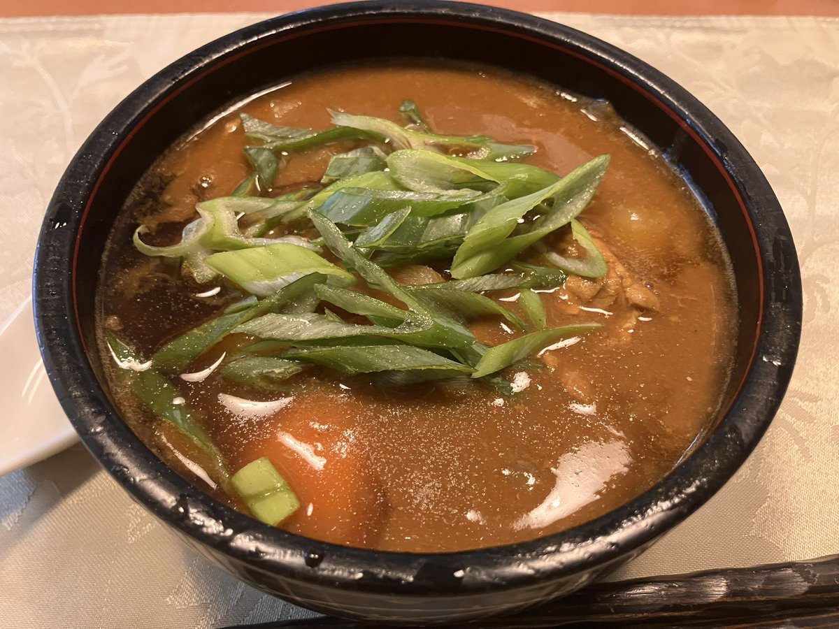 groovinjo's tweet photo. このところ食べてたもん
デュラムセモリナのドゥで焼いたピッツァ
コロッケうどん
カレーうどん
カレーライス https://t.co/sZXXpRtze0
