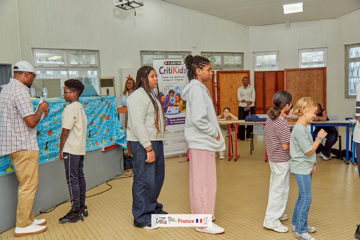 ClassPro_237's tweet photo. La fabrique de l'info.

#CritiKids2026 #ClassPro #STAFE2026 #EMI #Douala #Bonaberi #factchecking #EMI https://t.co/VX62IDtiWX
