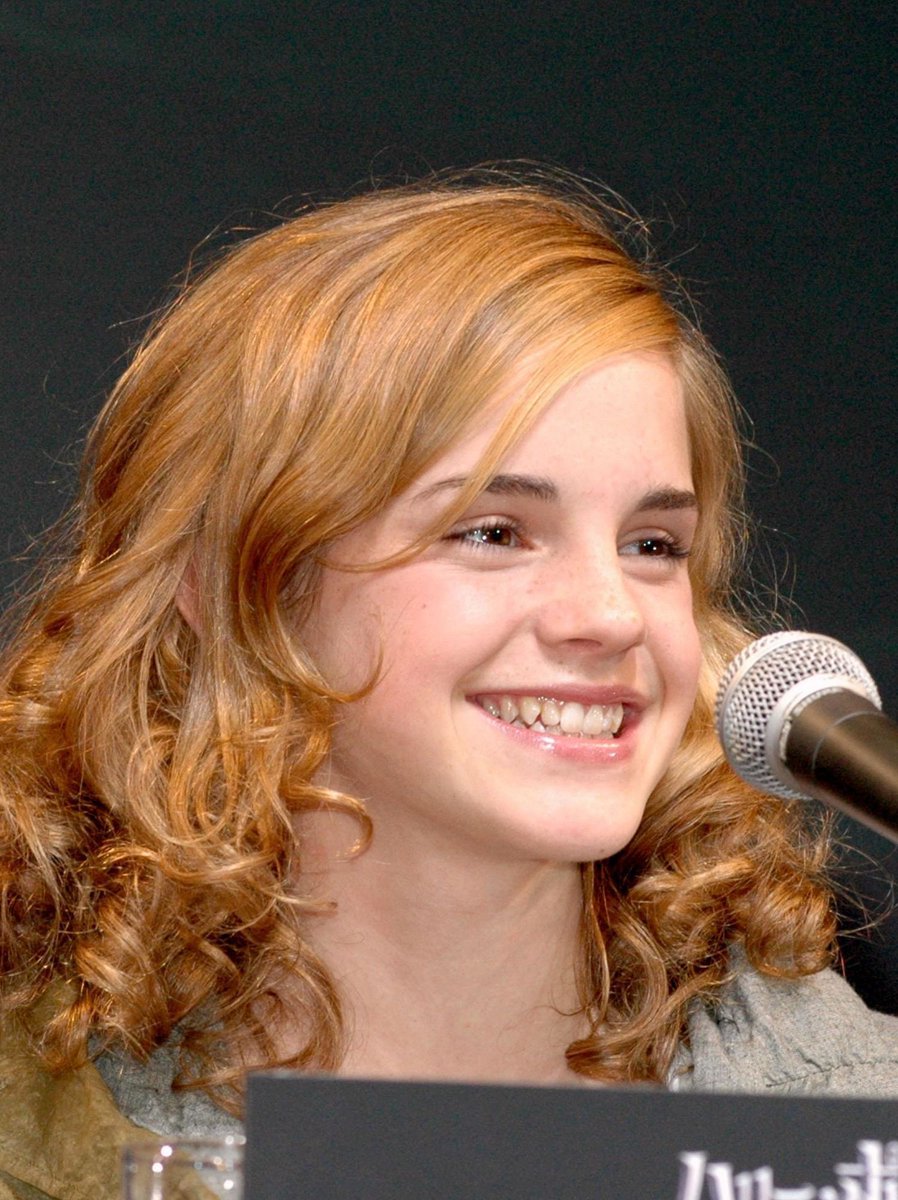 whatsonwatson1's tweet photo. Pic of the day: Harry Potter and the Prisoner of Azkaban Press Conference (2004) xx https://t.co/F93W1uSYWI