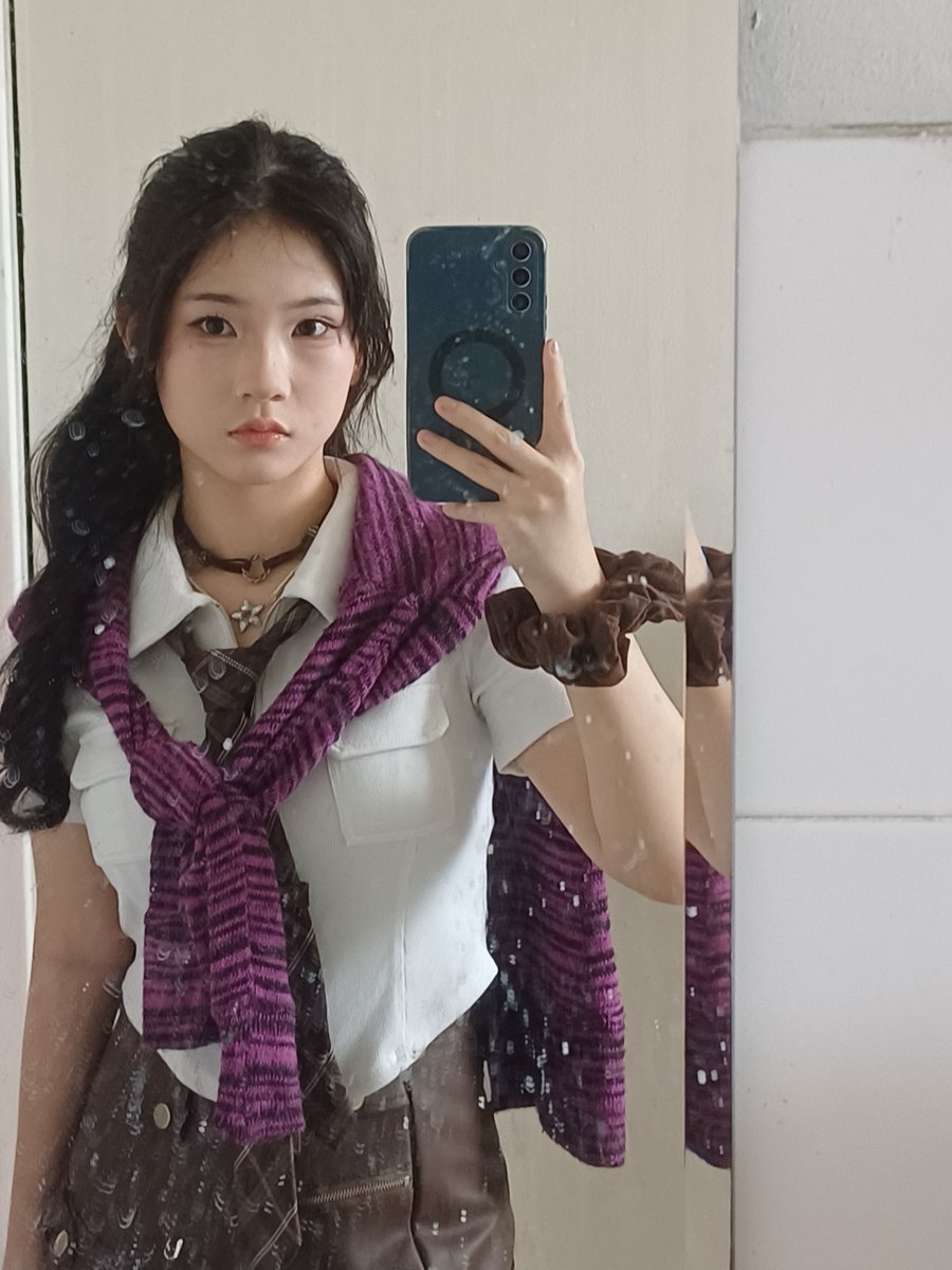 maia_klp48's tweet photo. ootd🤎🩷 thank you for today !! rindu semuaaa🥹 https://t.co/C3Ype6o4E0