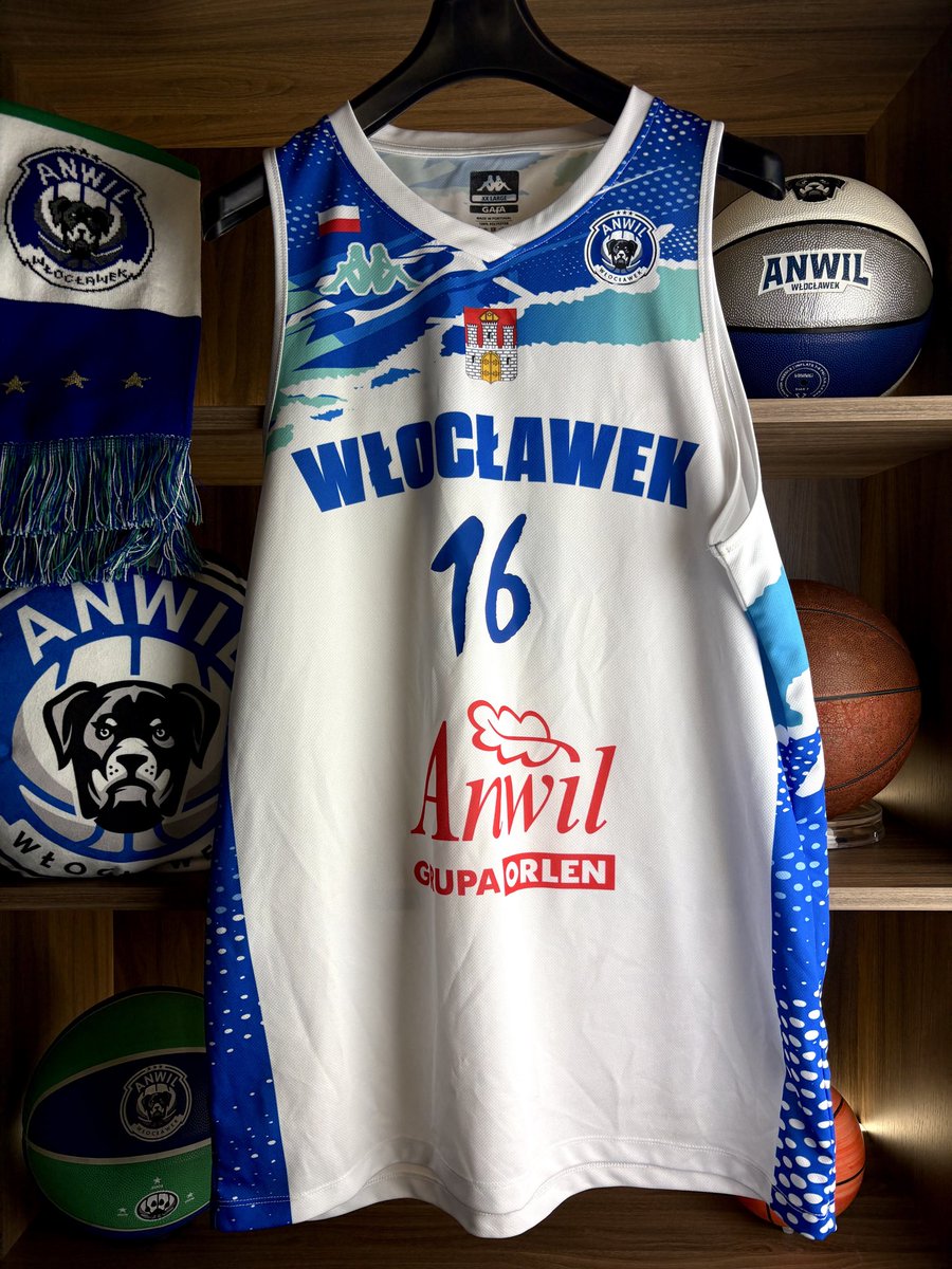 Anwil_official's tweet photo. Przypominamy, że o godz. 16:00 w Hali Mistrzów czekają na Was atrakcje, w których to Wy odegracie pierwsze skrzypce 👊

Dorzucając do arturkowej puszki 50 złotych możecie zmierzyć się w konkursie trójek z @iamshj18 i Bartkiem Łazarskim czy rywalizować na linii rzutów wolnych z trenerem @VedranBosnic 🤩

Będziecie mogli ponadto wylicotwać atrakcyjne nagrody:
- koszulka z ksywą @slup_ina 👀
- koszulka z autografami @KoszKadra 🇵🇱
- weekend z zatankowanym samochodem naszego Sponsora Omoda | Jaecoo Matsuoka Włocławek 🚗
- voucher do Uzdrowiska Wieniec-Zdrój 🧘

#plkpl #AnwilFamily 💙🤍💚