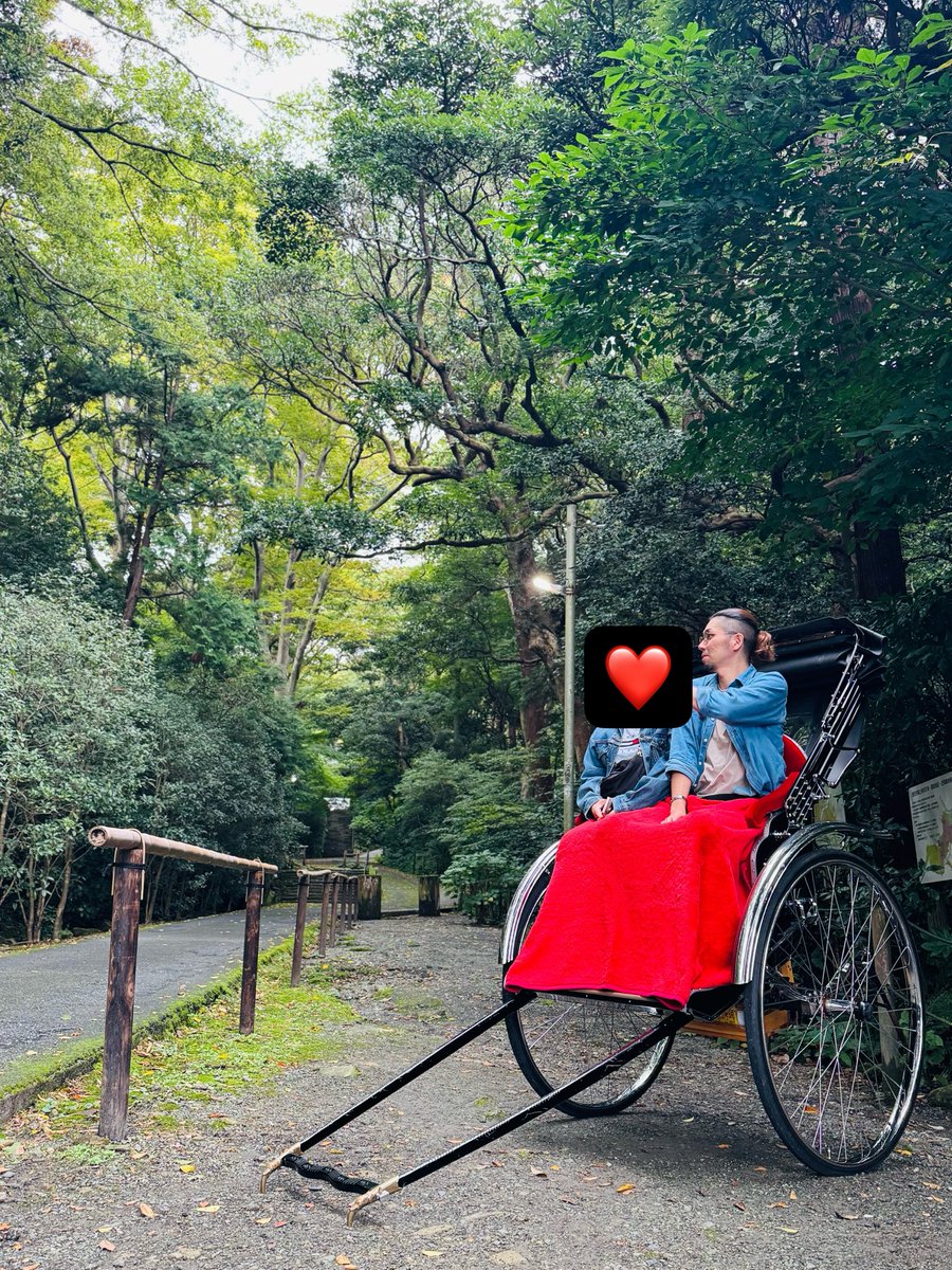 kumanomor's tweet photo. 人力車初体験
めっさよかった https://t.co/iGKFEG10vv