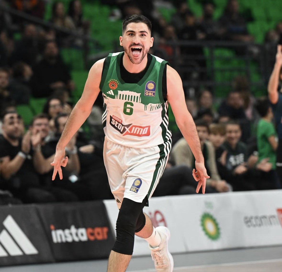 paofcnickk's tweet photo. Ελλάδα είσαι έτοιμη ;
#paobc https://t.co/dBMpVtA8Lg