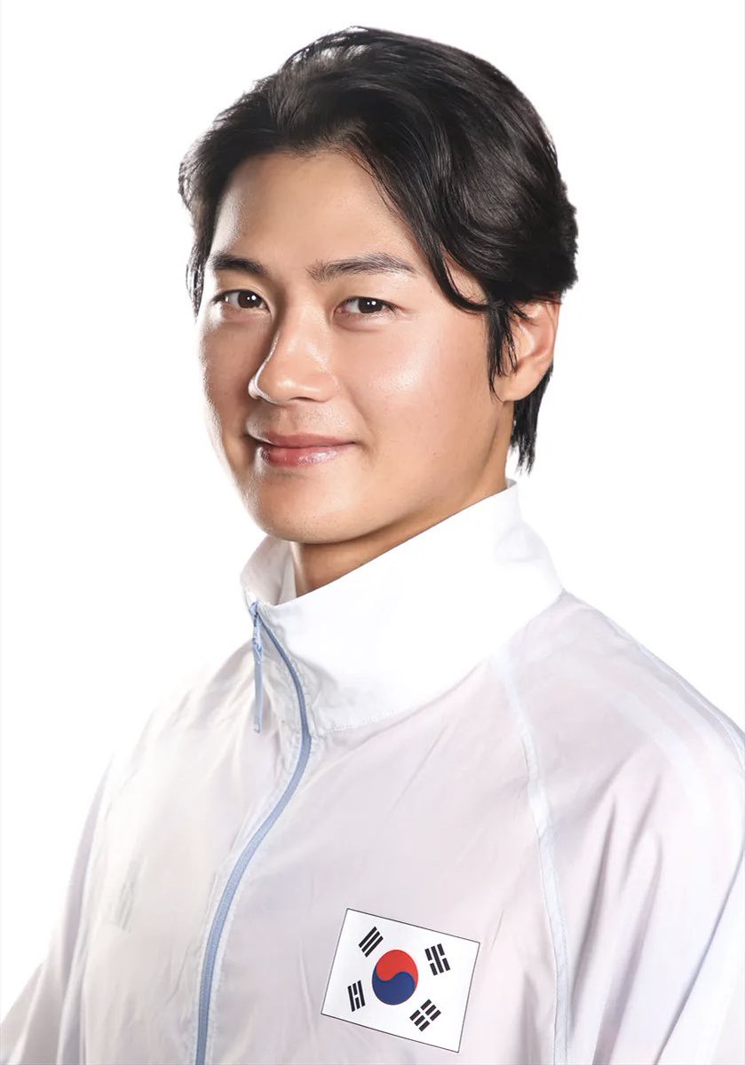 ohlooksu's tweet photo. 🏅 금빛 펜싱 역사의 #오상욱 🏅

2020 도쿄 올림픽 🥇 단체
2023 항저우 아시안게임 🥇 개인 · 단체
2024 파리 올림픽 🥇 개인 · 단체
2026 나고야 아시안게임 🥇 개인 · 단체

2028 LA！올림픽 2연패 레쭈고！⚔️♥︎ https://t.co/raqV8tUhuW