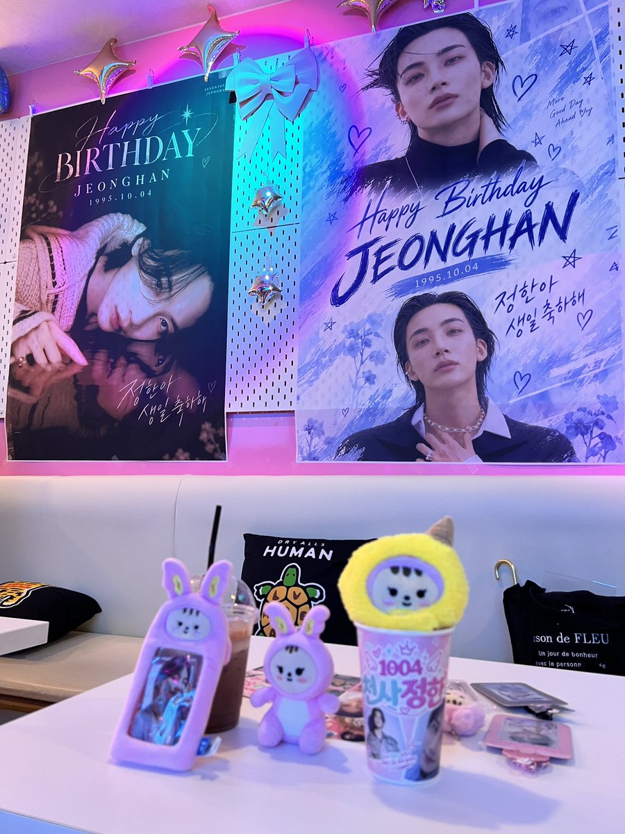 unclebox_osaka's tweet photo. #SVT ジョンハン さん
お誕生日イベントを開催します🎂 
🗓️9/26(土)~
- ⏰11:00-18:00 ／ 

無くなり次第終了
❌ 09/30(水曜日) は休業日となりますお間違えのないようお気をつけくださいませ🙇‍♀️

CARATの皆様のご来店お待ちしております💎

#ジョンハン #정한 #JEONGHAN #세븐틴 
#생일카페 #センイルカフェ