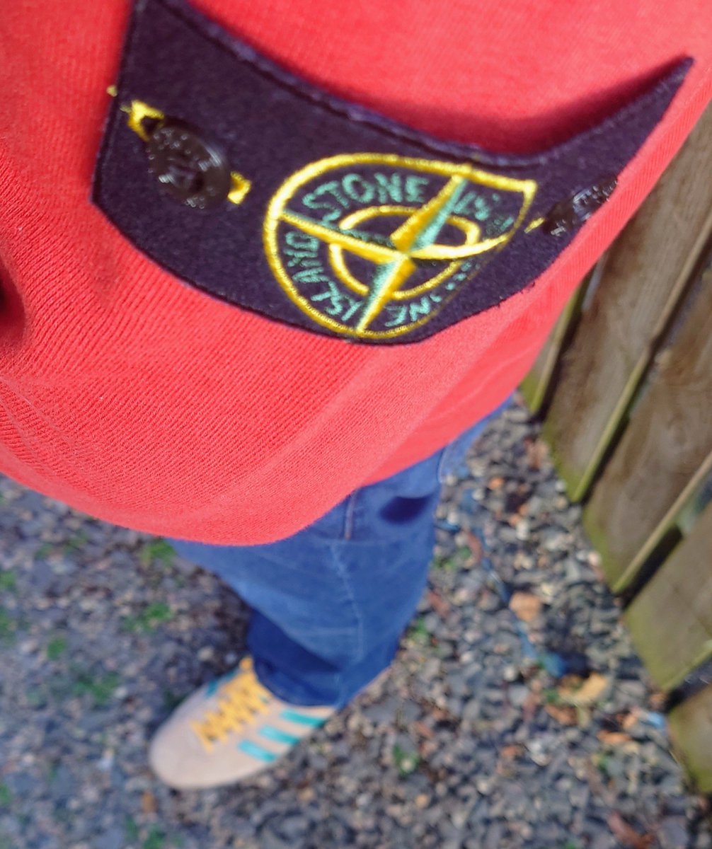 GavW_SAFC's tweet photo. @adiFamily_ Wien for a wee trip out with the weans 🤩
Match the stony badge too 👌🤩 https://t.co/Yjq4RAZ86H