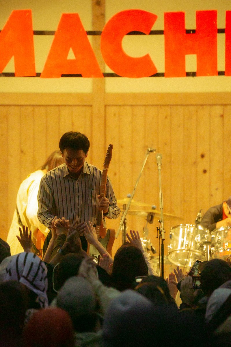 mono_no_aware_'s tweet photo. /// Live Photos ///

MACHIFES. 2026!!
2026.09.23
@machifes 

01. 明日晴れたら 
02. マンマミーヤ！ 
03. かむかもしかもにどもかも！ 
04. のびしろ 
05. 同釜 
06. 風の向きが変わって 
07. 東京 
08. 井戸育ち

📸 南風子 https://t.co/JljNnkANyy