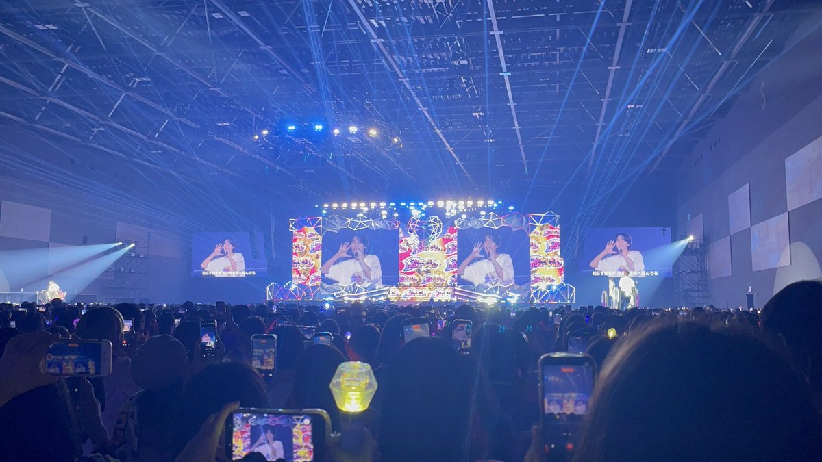 M1koto88's tweet photo. ⚠️ネタバレ注意⚠️

シャカレボday1めっちゃ楽しかったー！とにかくセットがすごかった🩷🩷
 #みるくシャカレボ #ネタバレ #MILK https://t.co/clkd5TdW1w