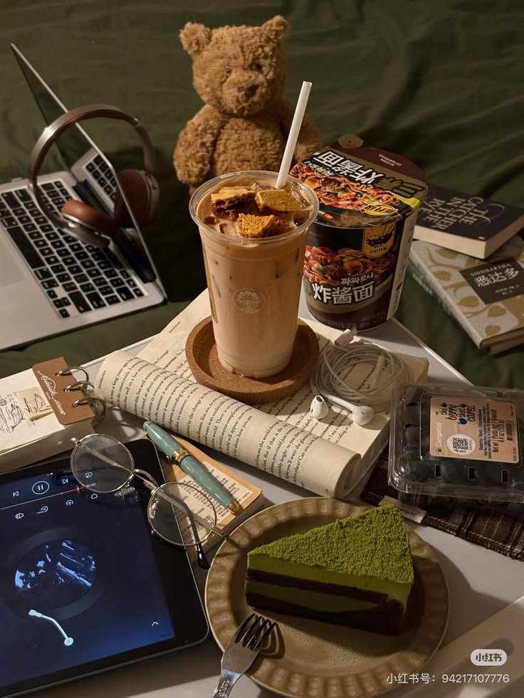 Aurielle007s's tweet photo. Cozy morning https://t.co/9MD1Fx7tHE