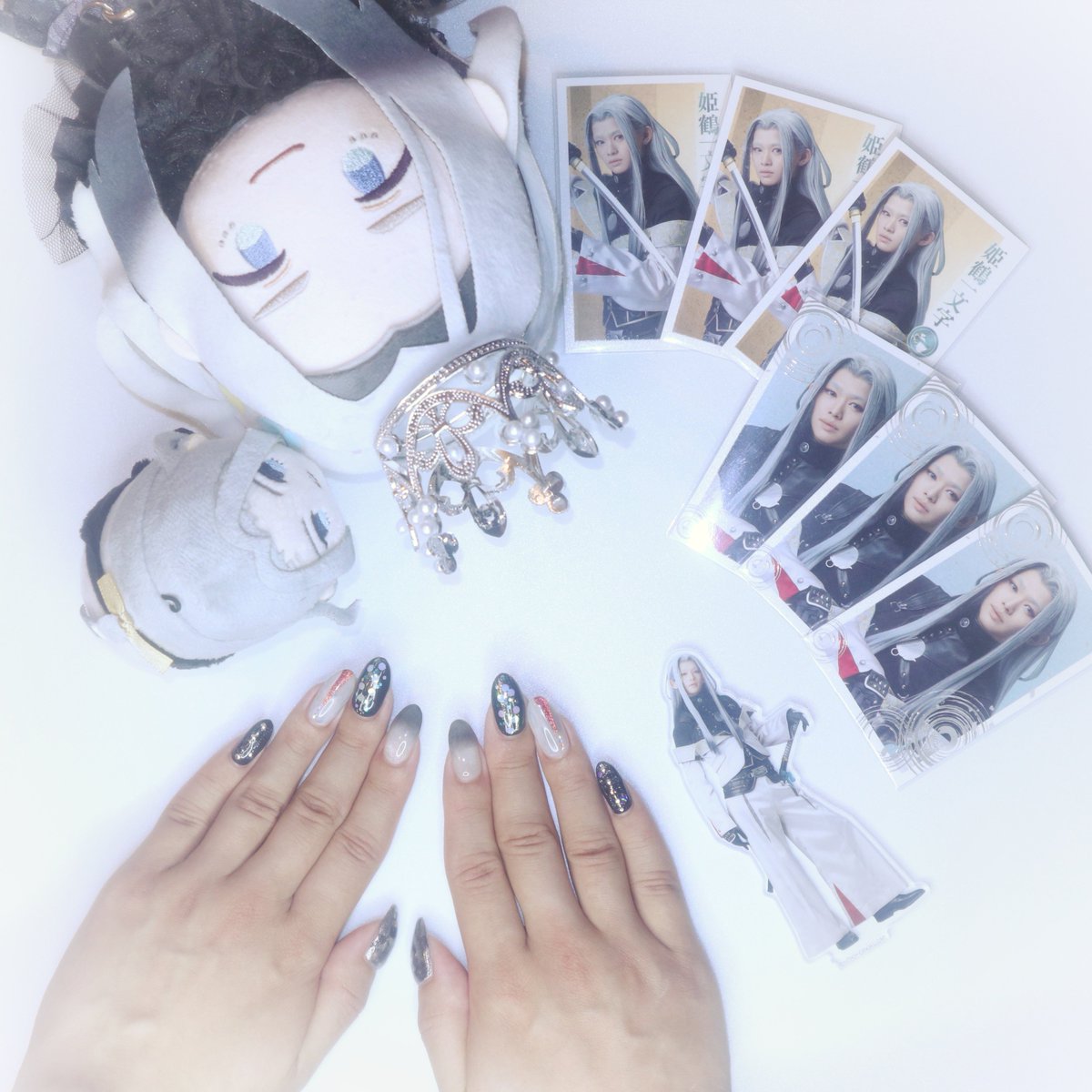 91XvNe's tweet photo. 姫鶴的なネイルした~~~‼️ https://t.co/1rwStcD4LL