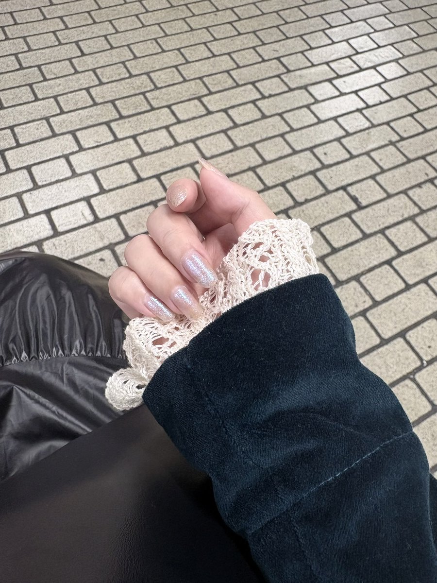 misumii0423's tweet photo. ベルベット生地から覗く
透かし編みレース大好き🧑🏻‍🩰 https://t.co/MfZLVAYC0Z