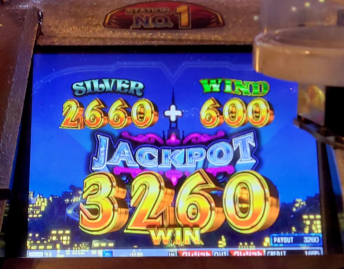 kamikin20's tweet photo. 穴塞ぎで突っ込んで出しての繰り返しで700枚プラス😅 https://t.co/F7JjrIFvsr