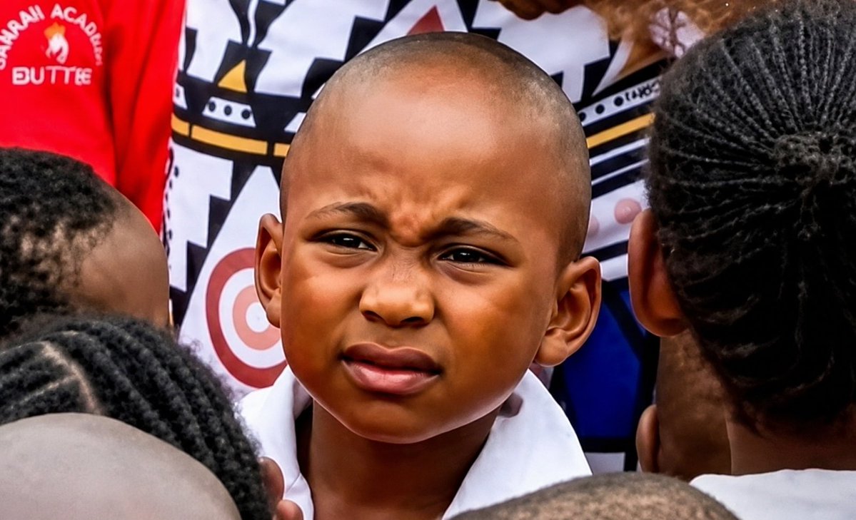 ze_mandevu's tweet photo. Mahala nimefika sahivi, inabidi Mimi nitafute pesa Wazazi wanitafutie Mke.😁 https://t.co/Qoo7RoOpSz