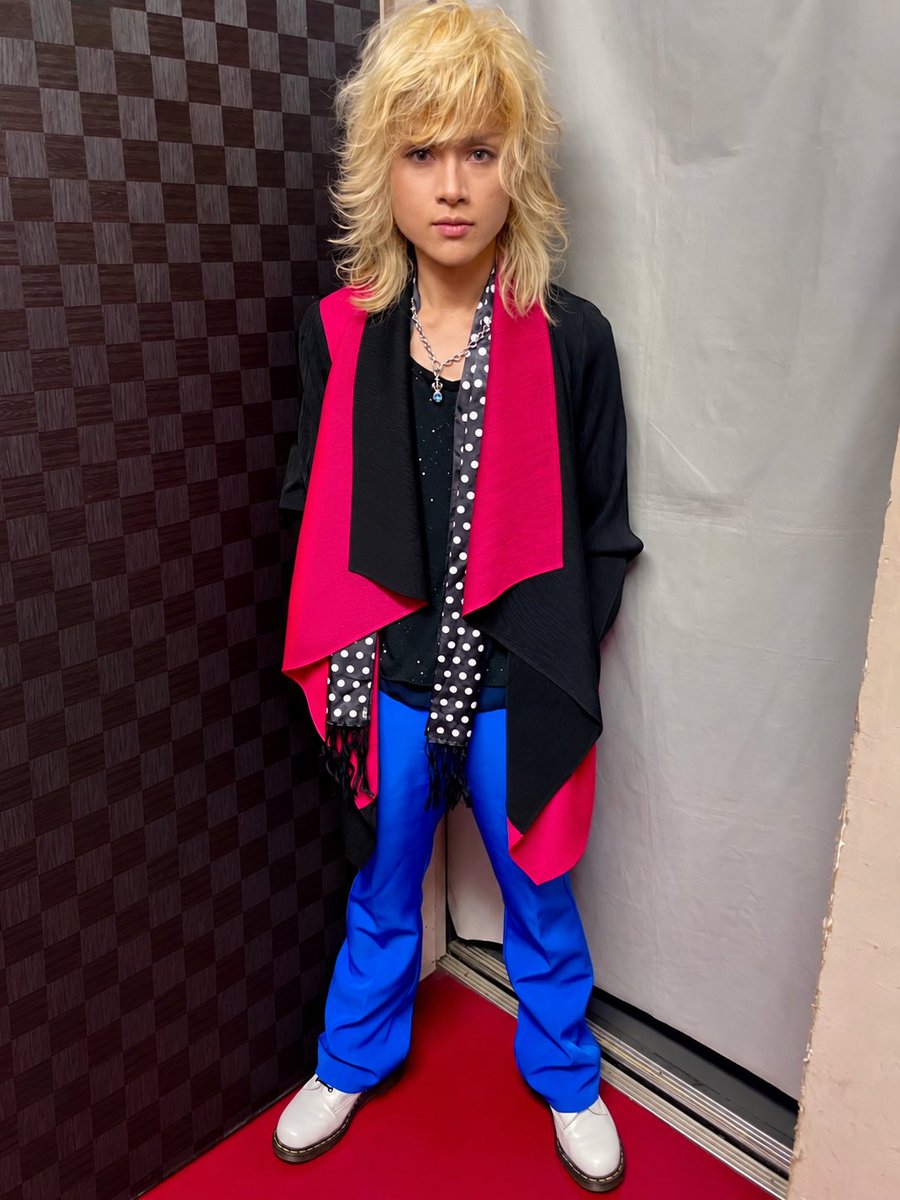 takuinakajima's tweet photo. 47都道府県弾き語りツアー金沢2公演ありがとうございました！また金沢でバンドライヴが出来るように頑張ります！明日は福井公演！機材車で福井に移動します。本日も本当にありがとうございました！
#中島卓偉 https://t.co/GT9P7UdNwm