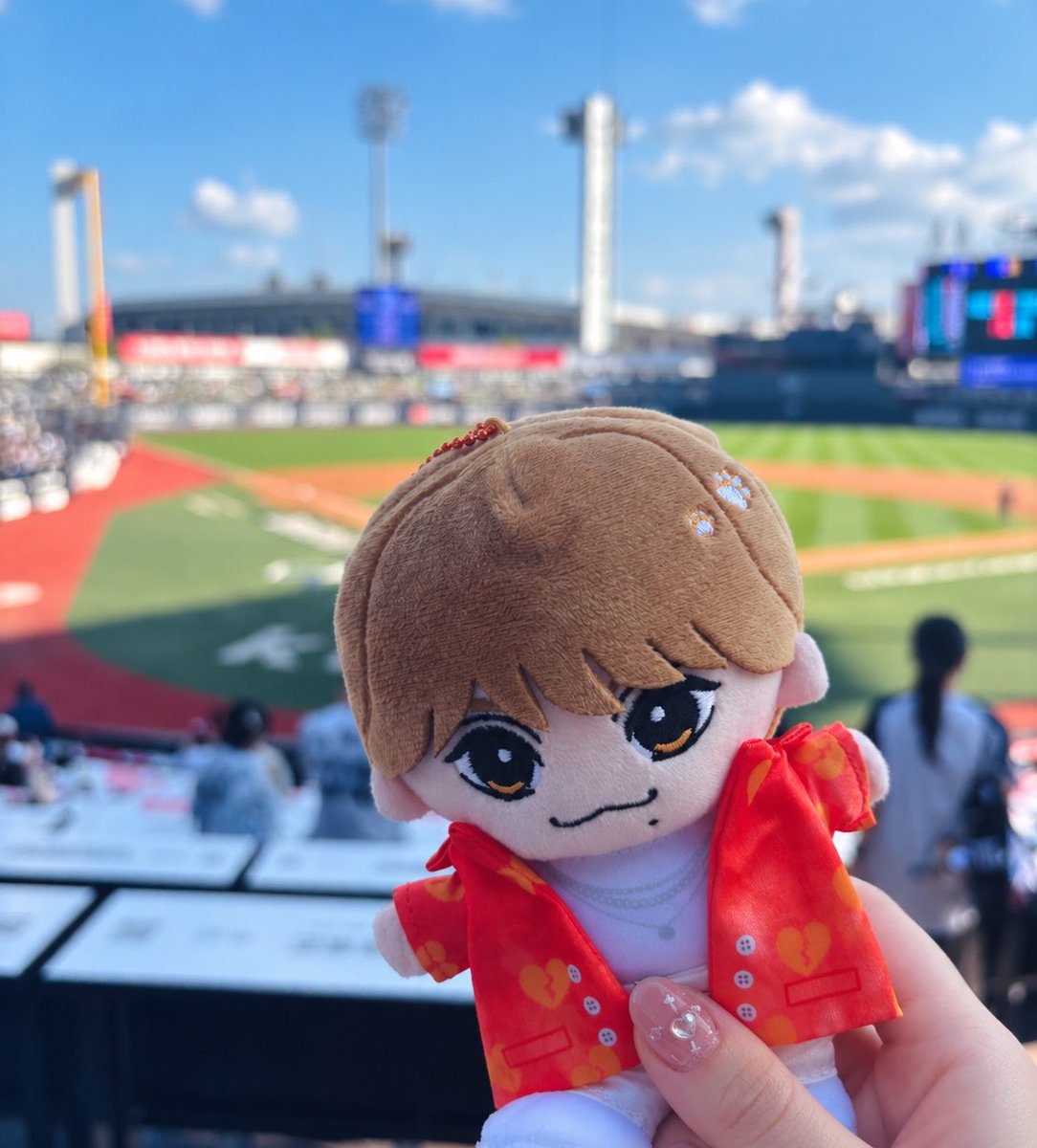 1v_maru's tweet photo. 개늦은 후기….
오랜만에 야구장 다녀왓어요…😙😙 https://t.co/CvzDC7TtpU