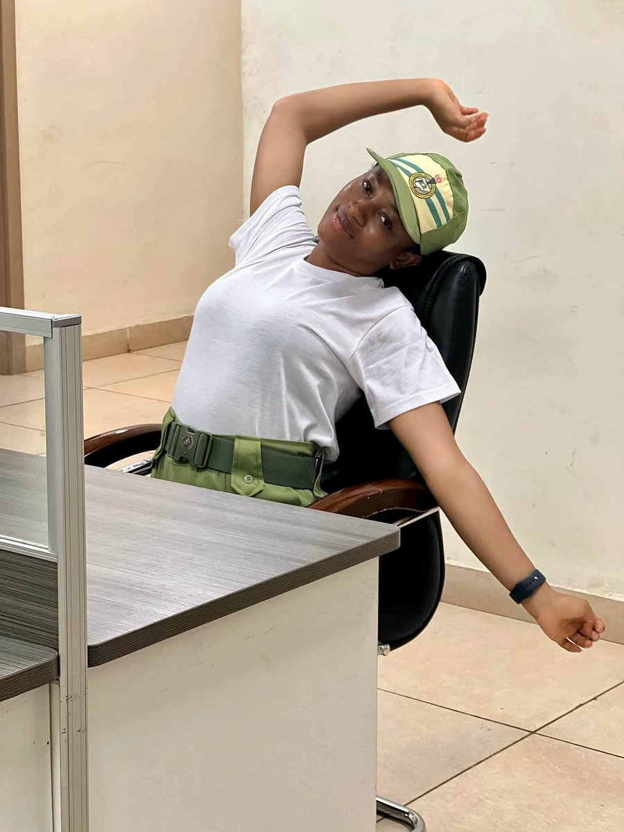 nysc360's tweet photo. This Allawee is not even important π
Serve your Nation with pride without expecting pay π
Who is with me?
#nyscnigeria #nyscchallenge #nyscdiary https://t.co/OOpm5hDorV
